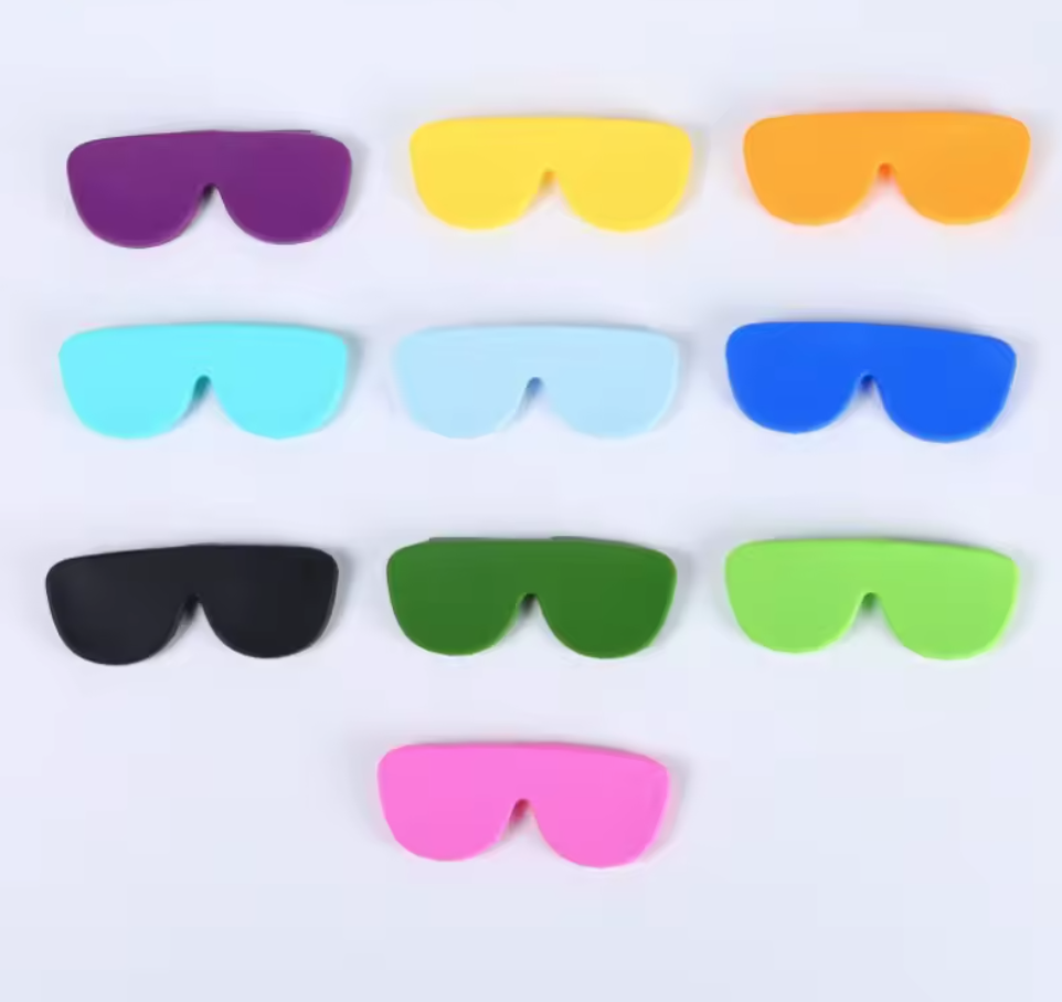 7 Signs It's Time to Replace Your Reading Glasses