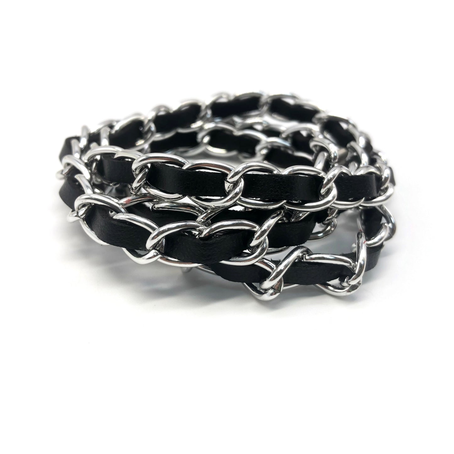 Silver chain and black fabric interwoven cool lightweight and fun accessory for reading glasses Australia online 