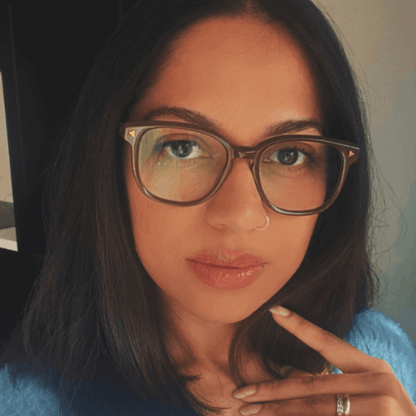 Reading glasses for women chocolate brown