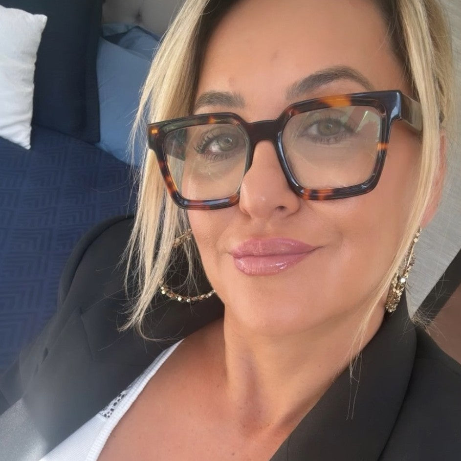 The Square shaped frame cool reading glasses online Australia in tortoiseshell for men and women
