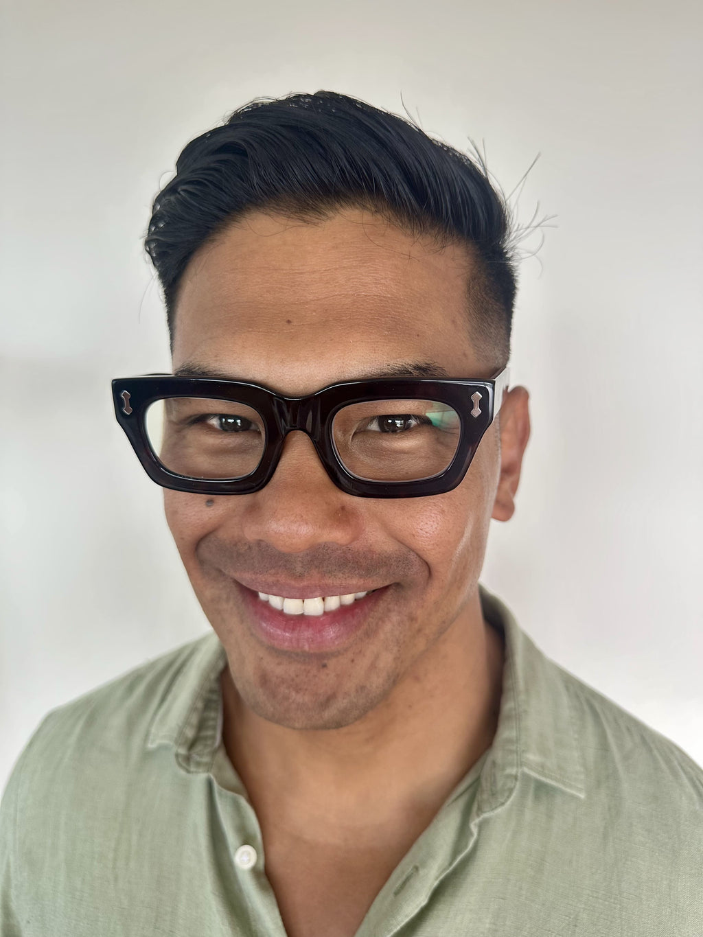 Australian stylish man wearing tort rectangular readers - ministry of sight reading glasses +3.0 blue-light blocking premium lenses