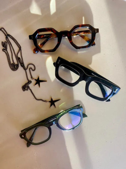 Ministry of Sight stylish reading glasses and glasses chain